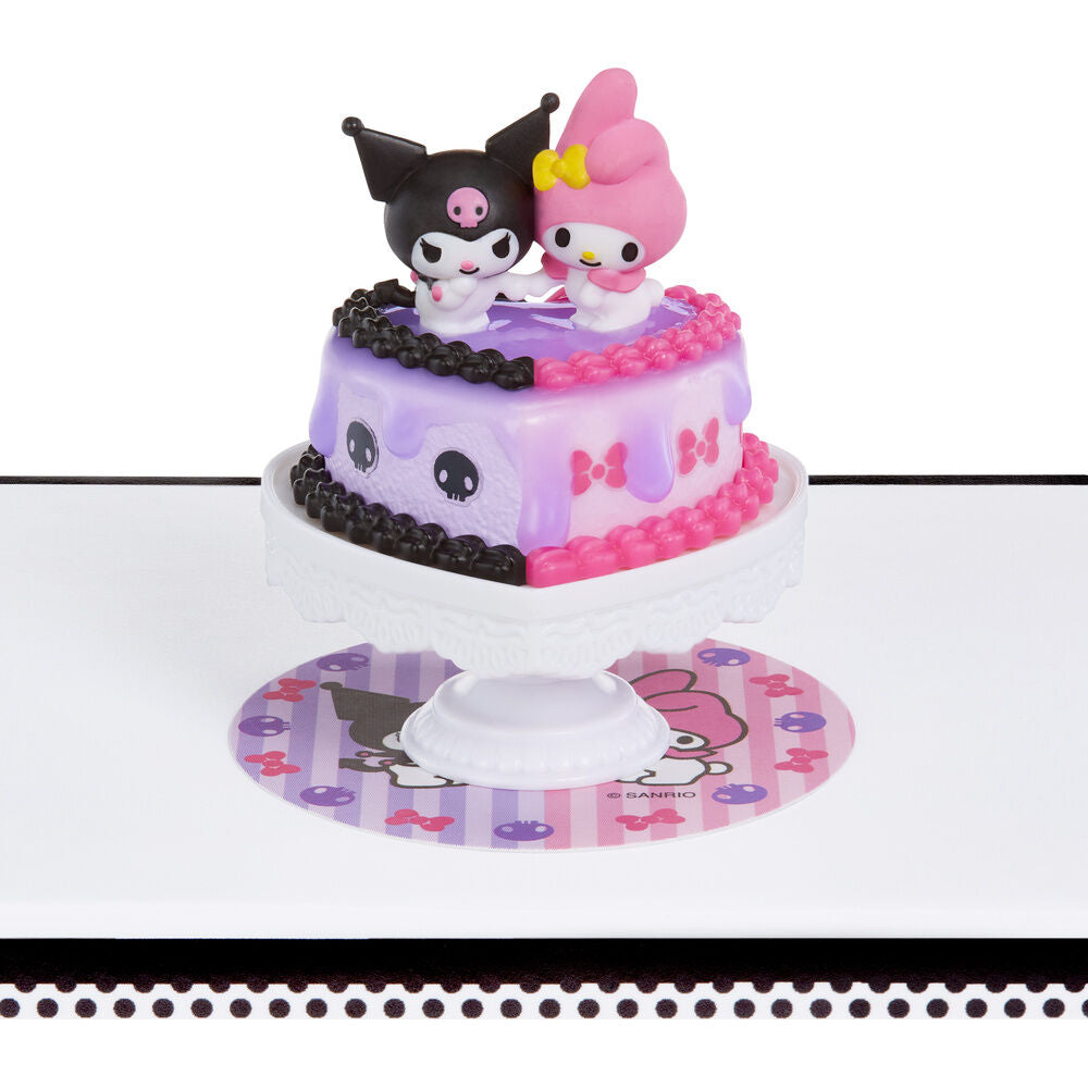 Cápsula sorpresa Miniverse Make It Mini Hello Kitty Serie 2 - 11