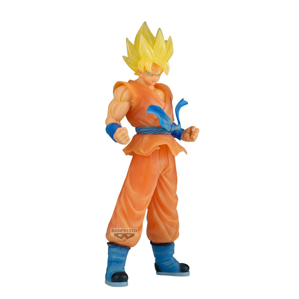Figura Banpresto de Son Goku Clearise con uniforme naranja y cabello dorado