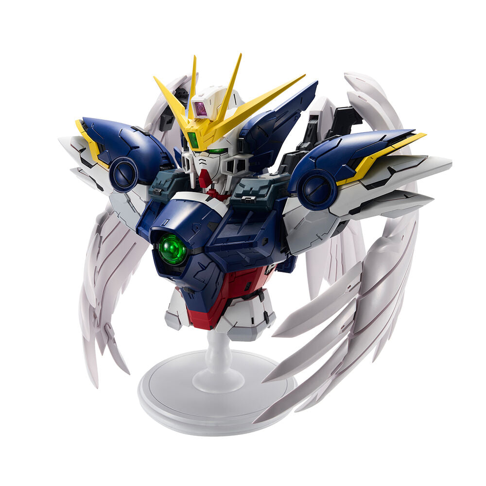Figura Ichibansho Wing Gundam Zero EW de BANPRESTO con alas desplegadas - 2