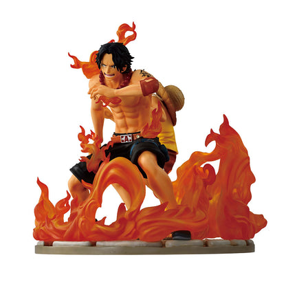 Figura Ichibansho de Ace y Luffy de One Piece rodeados de llamas - 3