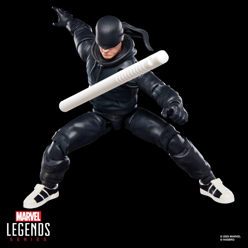 Figura articulada de Daredevil Marvel Legends de 15 cm con atuendo negro y bastón - 11