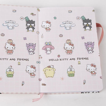 Set de papelería Hello Kitty con libreta rosa, tres marcapáginas y llavero - 5