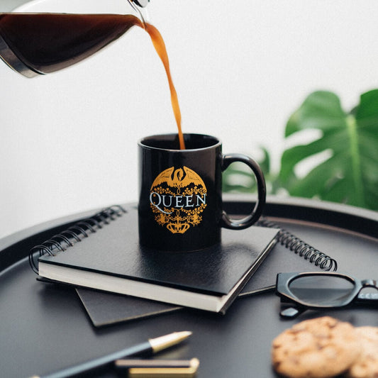Taza Queen ERIK negra de cerámica con emblema dorado - 6
