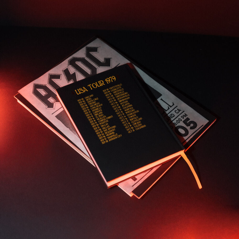 Cuaderno A5 AC/DC negro con logotipo rojo y amarillo - 7