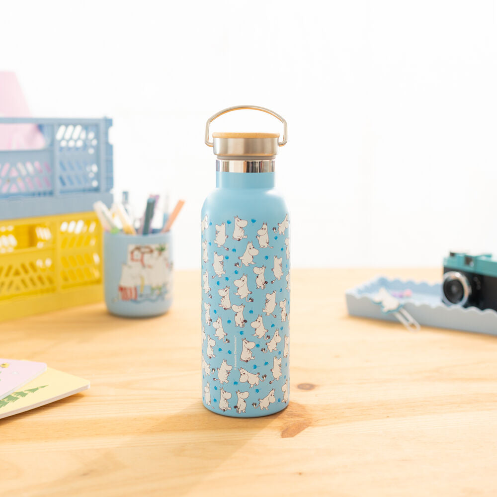 Botella azul Moomin de acero inoxidable ERIK con tapón de madera - 8