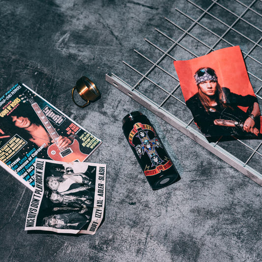Botella negra de acero inoxidable Guns N’ Roses con tapón dorado - 8