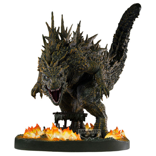 Figura BANPRESTO de Godzilla Minus One con base de llamas