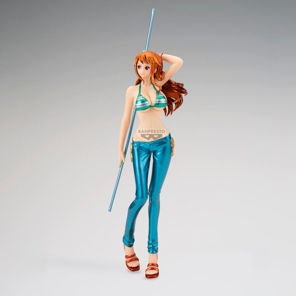 Figura de Nami de One Piece Glitter & Glamorous con bastón - 3