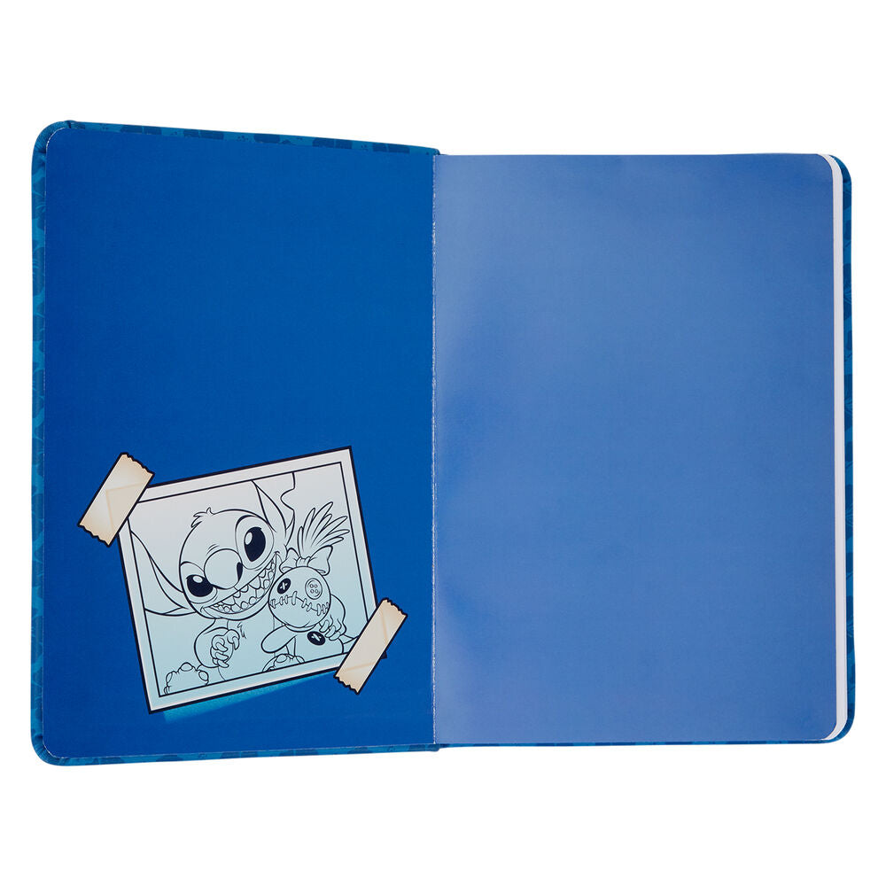 Cuaderno azul de Stitch Disney Loungefly con diseño floral y detalles aplicados - 3