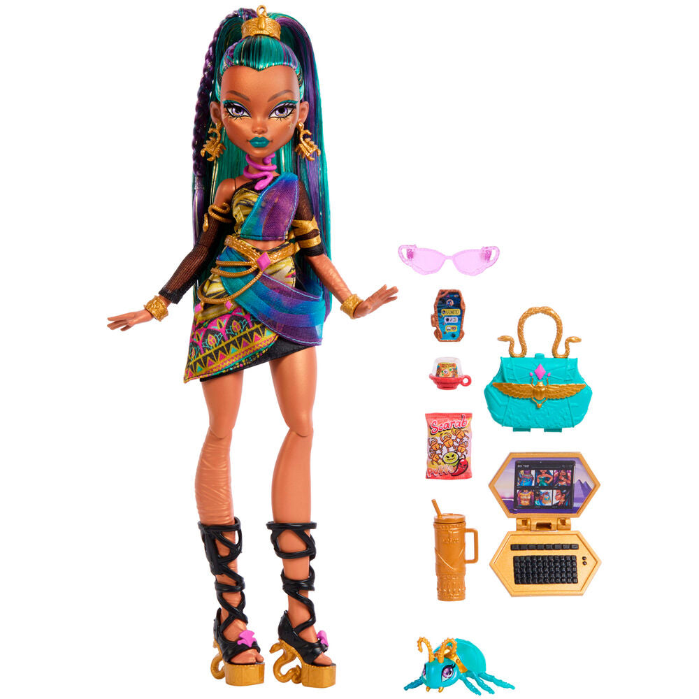 Muñeca Nefera De Nile de Monster High con accesorios y escarabajo Lavish