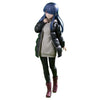 Figura de Rin Shima de Laid Back Camp con chaqueta negra y botas burdeos