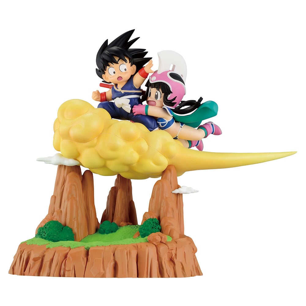 Figura Ichibansho de Son Goku y Chichi sobre una nube voladora