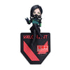 Figura de Viper de Valorant Banpresto sobre base expositora