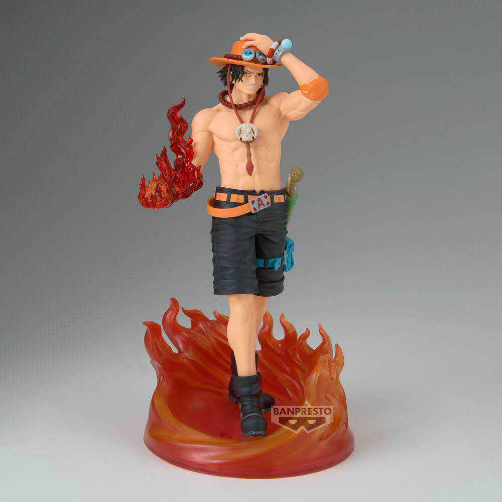 Figura de Portgas D. Ace de One Piece con efecto de llamas - 2