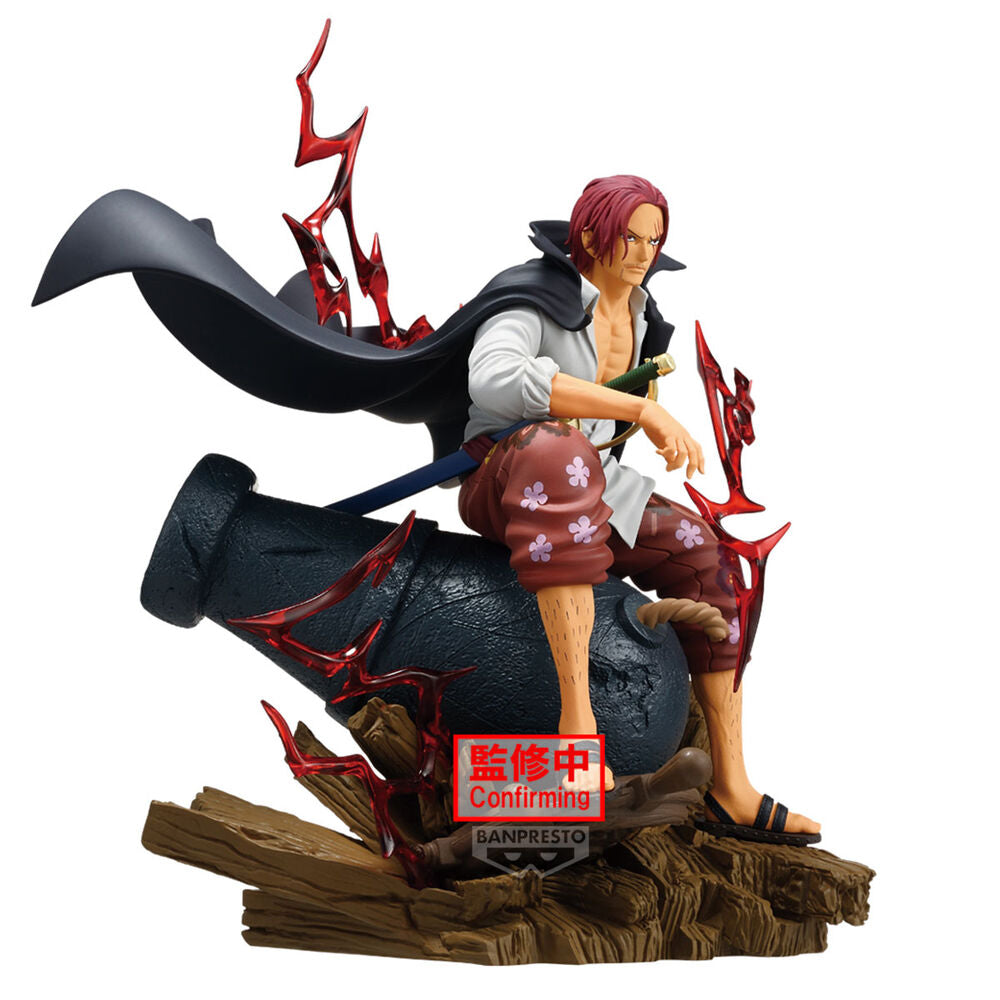 Figura de Shanks de One Piece sobre una base de madera con efectos rojos - 2
