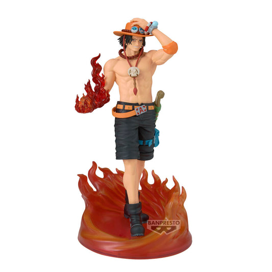 Figura de Portgas D. Ace de One Piece con efecto de llamas