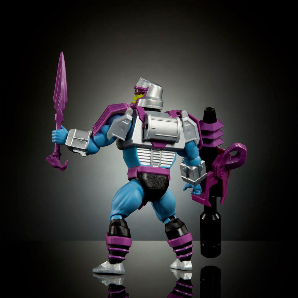 Figura articulada Armor Skeletor Megatron de 14 cm con accesorios - 6