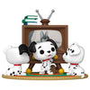 Figura FUNKO POP Moment de Rolly, Patch y Lucky de 101 Dálmatas junto a un televisor