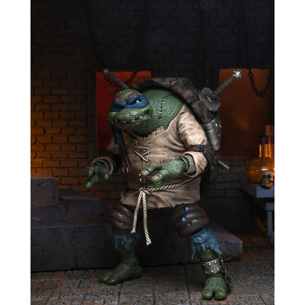 Figura NECA de Leonardo como Igor el Jorobado de Tortugas Ninja - 4