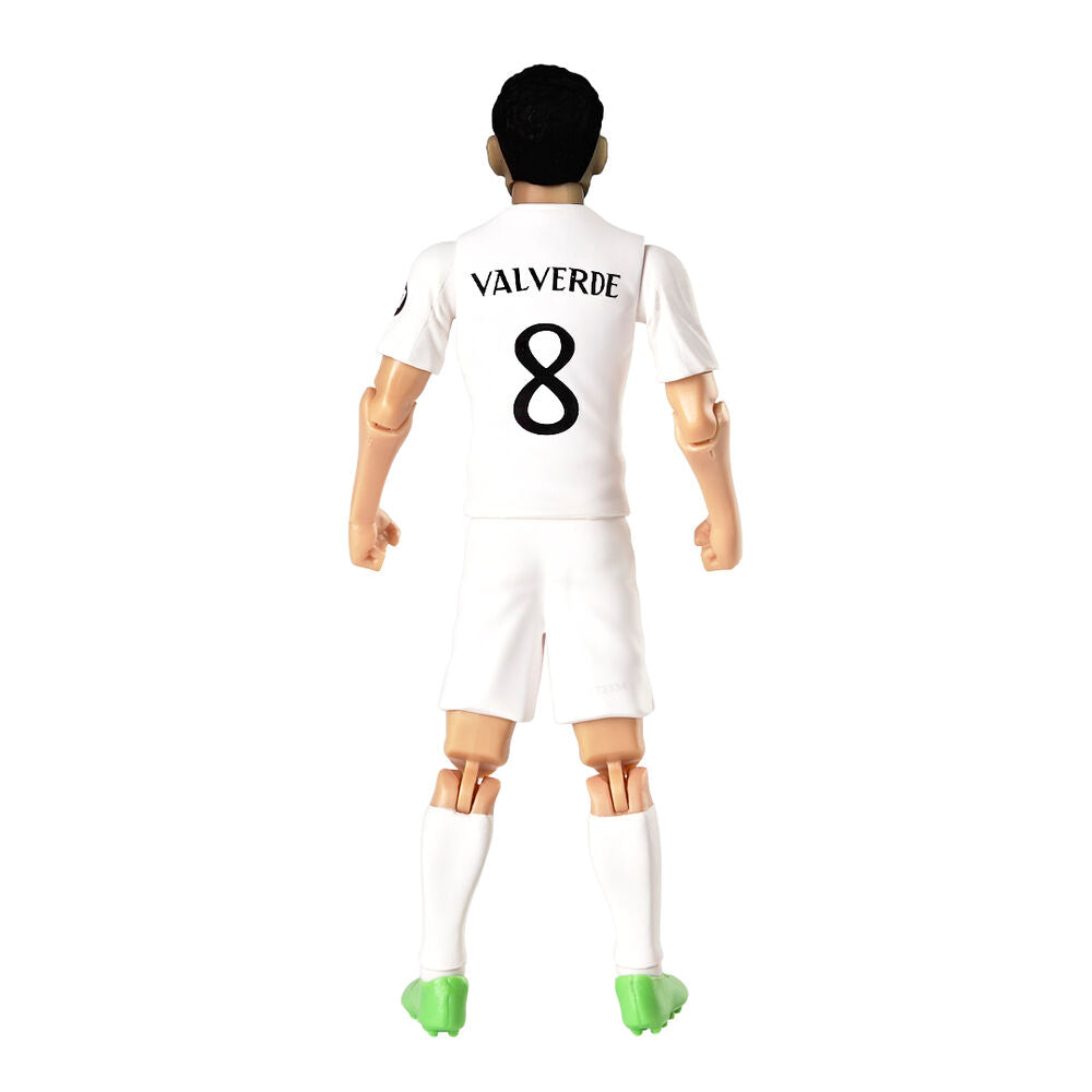 Figura de acción de Federico Valverde con equipación del Real Madrid y balón - 3