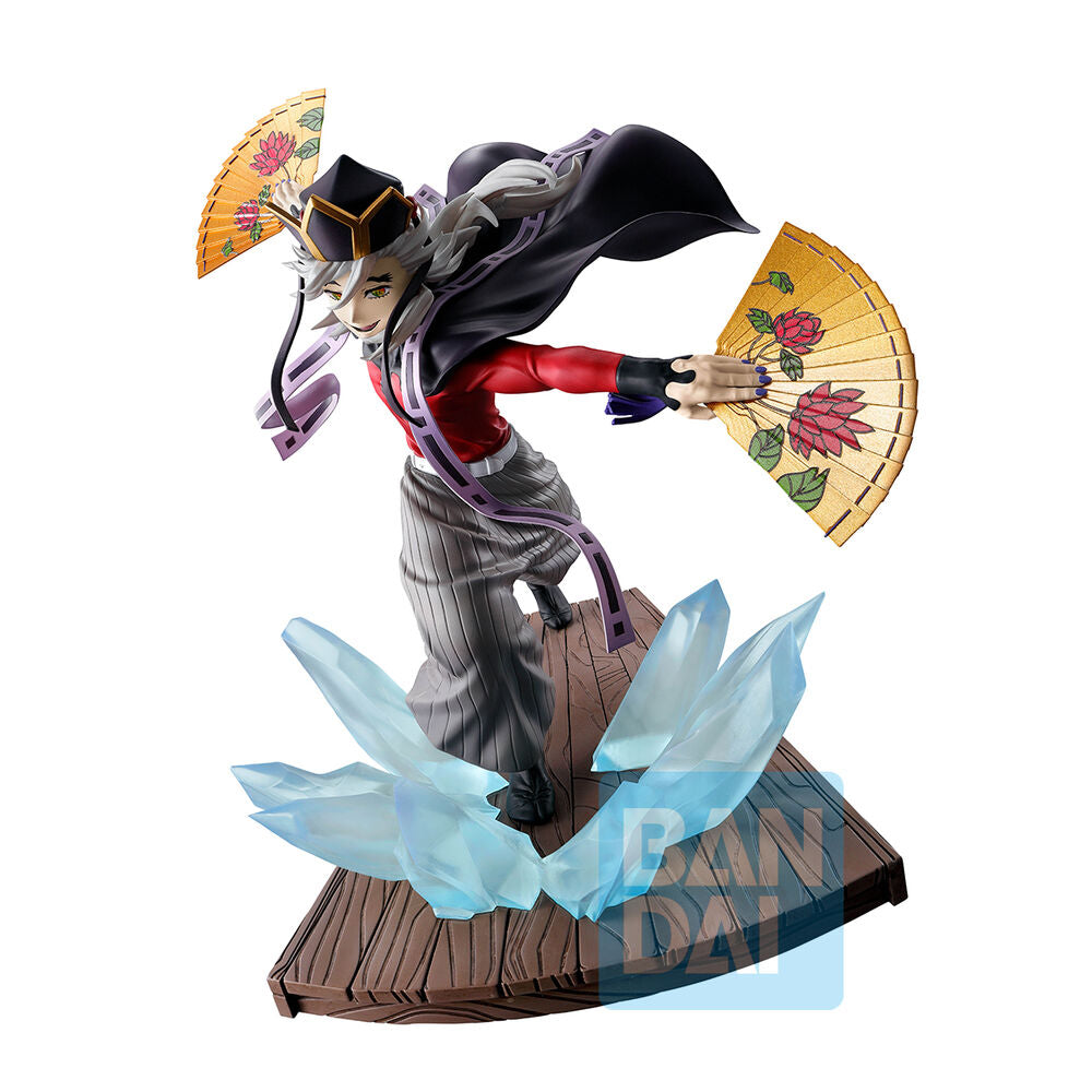 Figura Ichibansho Personaje B de Demon Slayer con abanicos y efectos azulados - 2
