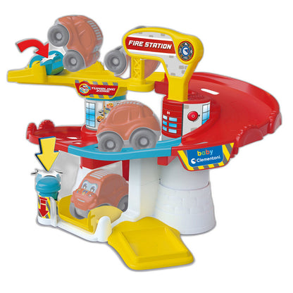Garaje Clementoni de estación de bomberos con pista y coche Tumbling Cars - 2