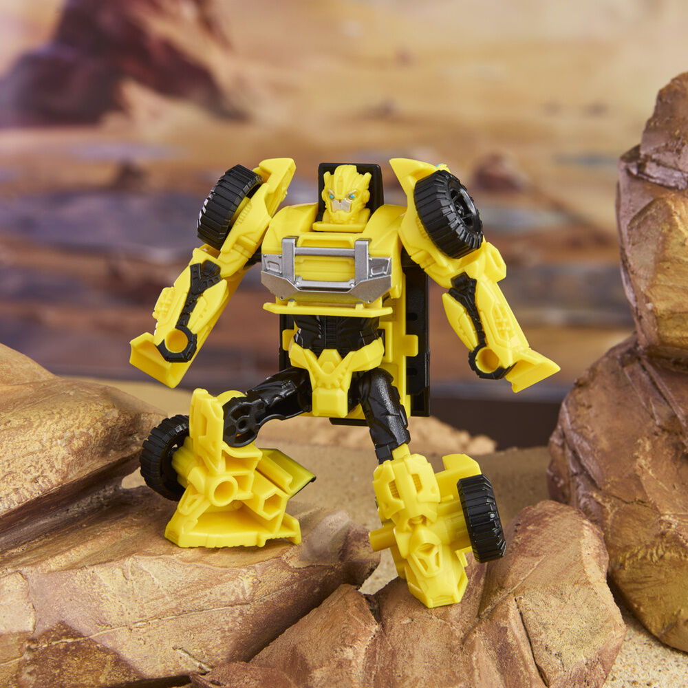 Figura amarilla de Bumblebee Transformers Cyberworld - 5