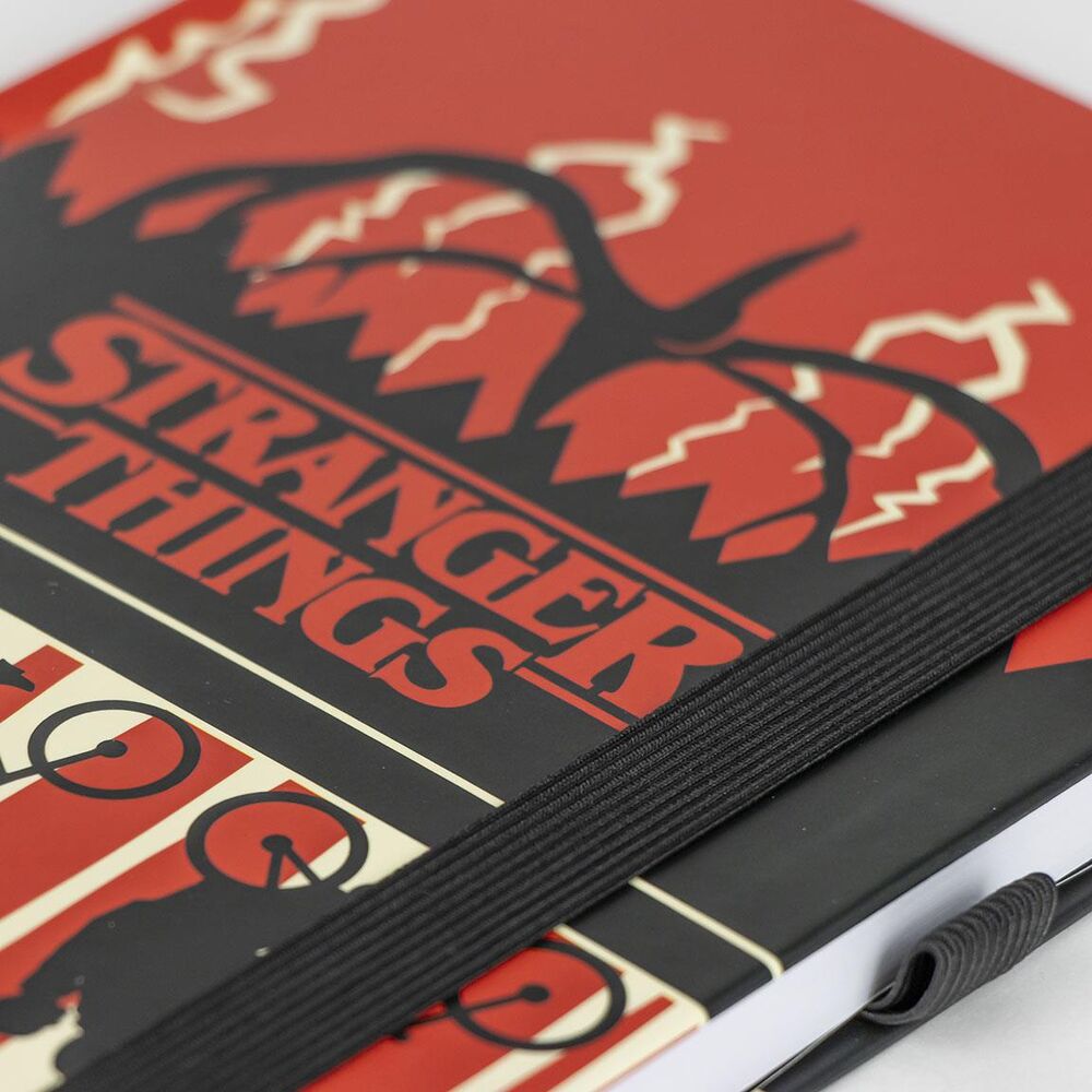 Set de papelería Stranger Things con cuaderno y bolígrafo en rojo y negro - 5