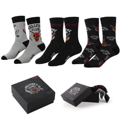 Set de 3 calcetines Stranger Things Hellfire Club en gris y negro