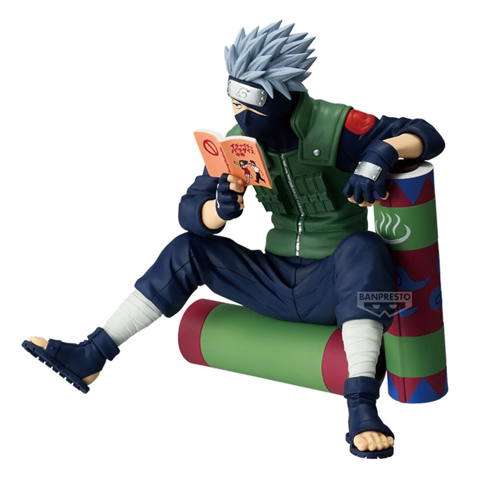 Figura de Kakashi Hatake de Naruto sentado y leyendo un libro - 2
