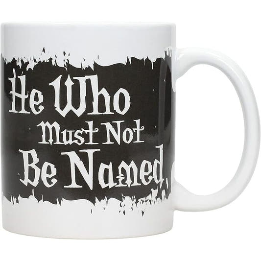 Taza blanca y negra de Harry Potter He Who Must Not Be Named