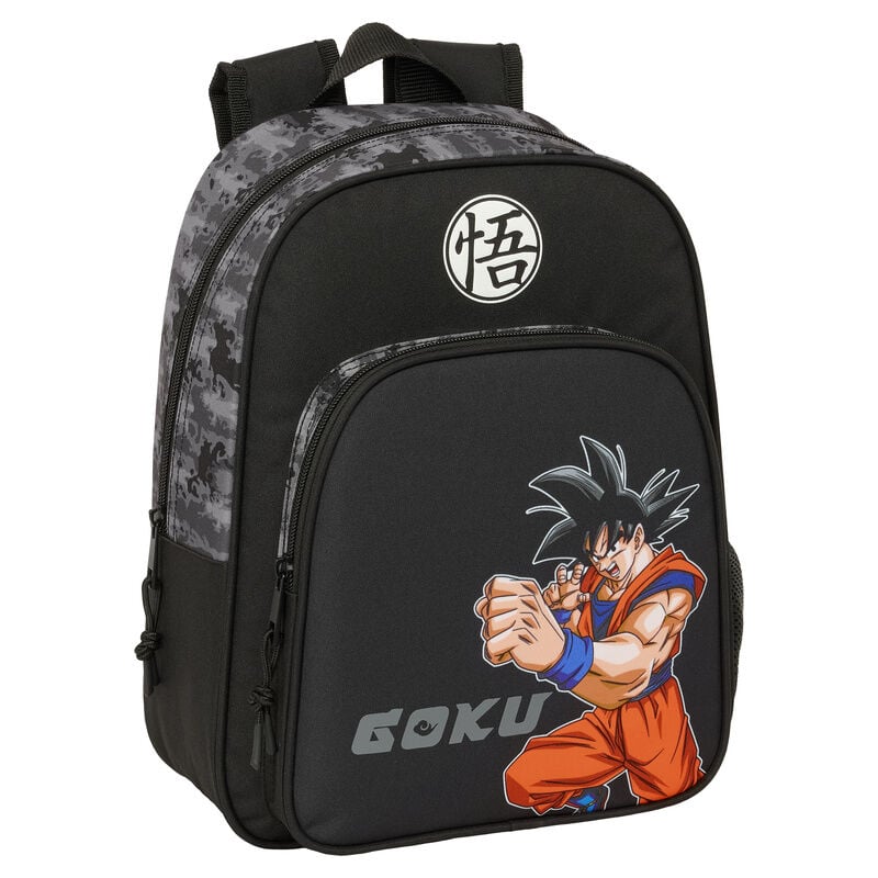 Mochila negra Dragon Ball con Goku y detalles de camuflaje gris