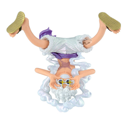 Figura de Monkey D. Luffy Gear 5 de One Piece en pose invertida
