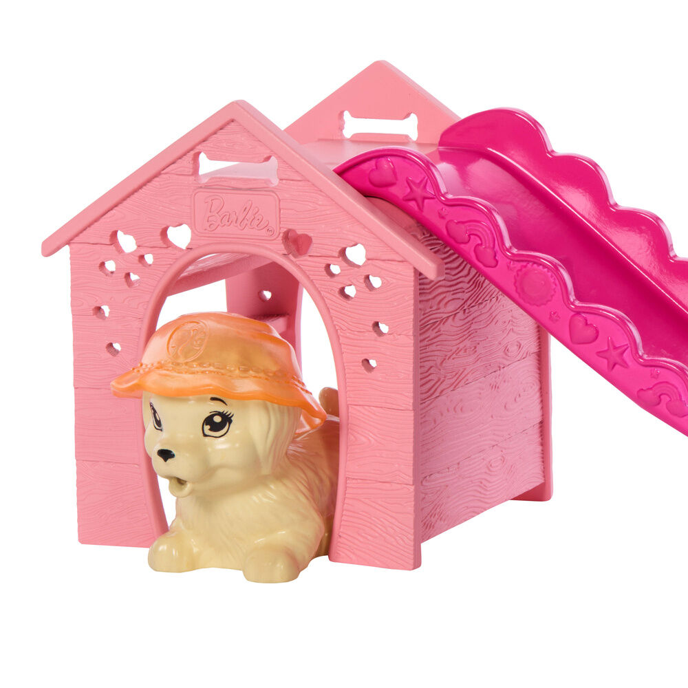 Muñeca Barbie con dos perritos, piscina de corazón y tobogán - 4