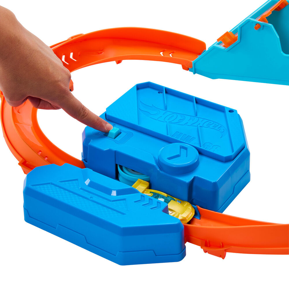 Circuito Supersalto Hot Wheels Track Creator con propulsor y coche incluido - 5