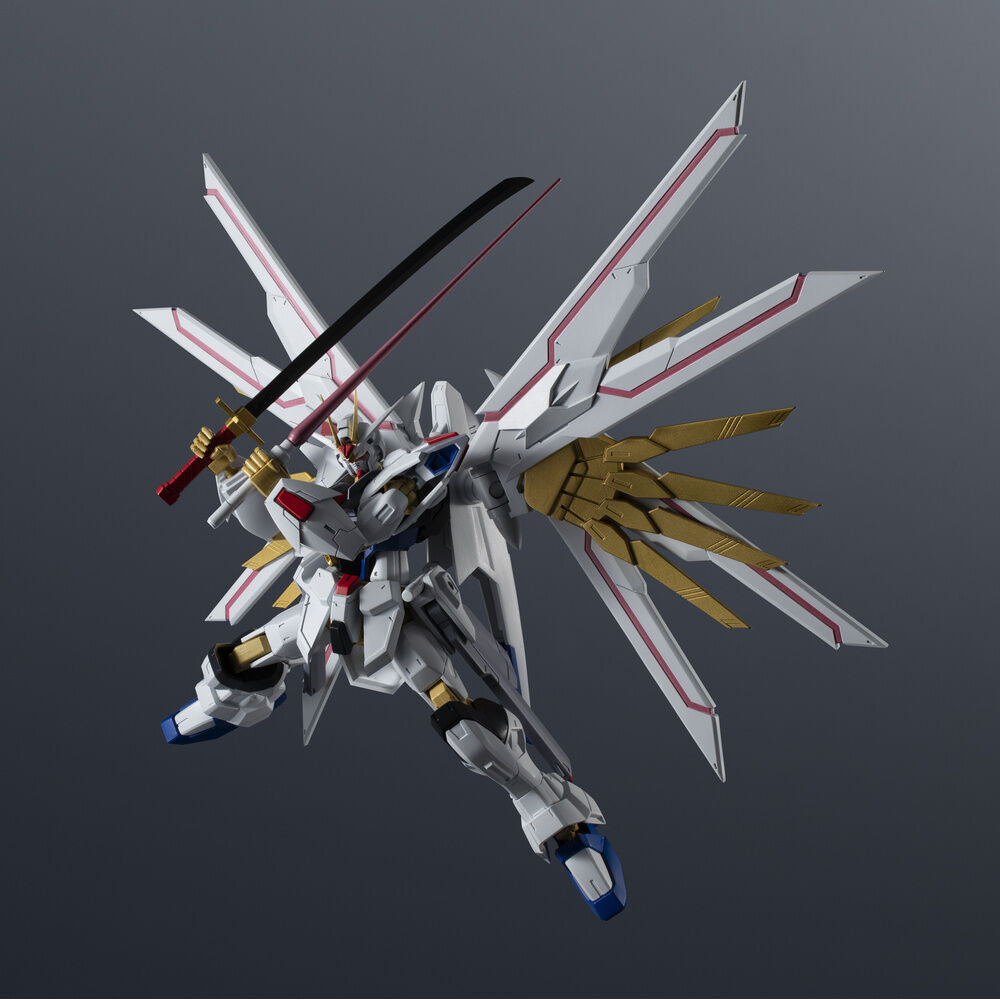 Figura Mighty Strike Freedom Gundam Universe de 15 cm con alas blancas y detalles dorados - 7