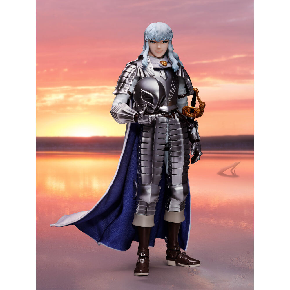 Figura S.H.Figuarts de Griffith de Berserk con armadura, capa y espada - 6