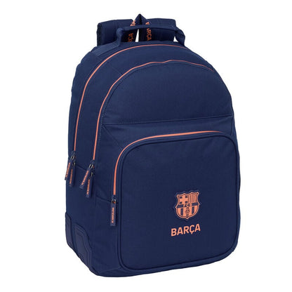 Mochila azul marino del F.C. Barcelona con detalles naranjas y doble bolsillo frontal