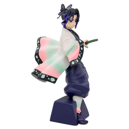 Figura Banpresto de Shinobu Kocho de Demon Slayer con haori de mariposa - 3