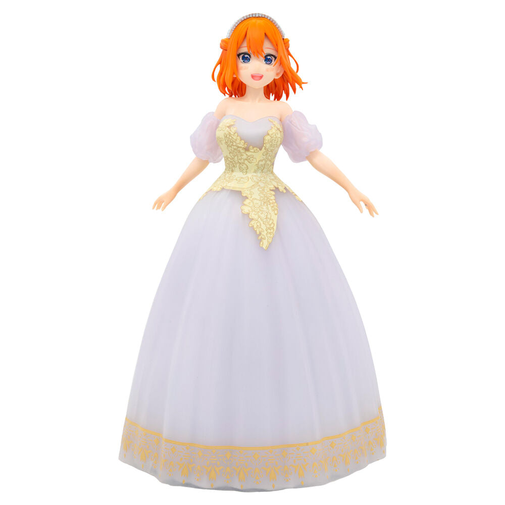 Figura Banpresto de Yotsuba Nakano con vestido blanco y lila