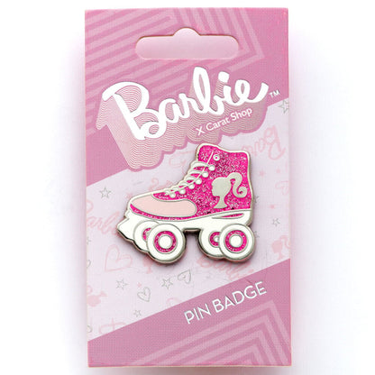 Pin de Barbie con forma de patín de ruedas rosa