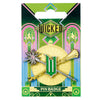 Pin Wicked For Good con varita y escoba cruzadas