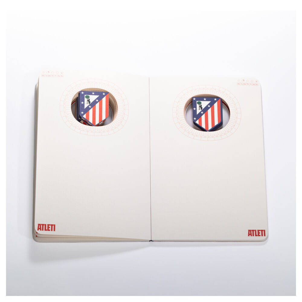 Cuaderno A6 rojo del Atlético de Madrid con escudo 3D - 5