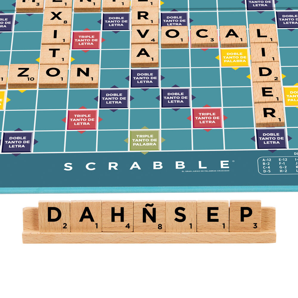 Juego de mesa Scrabble Mattel con fichas y atriles de madera - 3