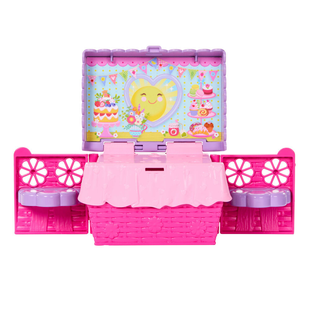 Muñeca Chelsea Barbie con cesta de pícnic transformable y accesorios de fiesta de té - 4