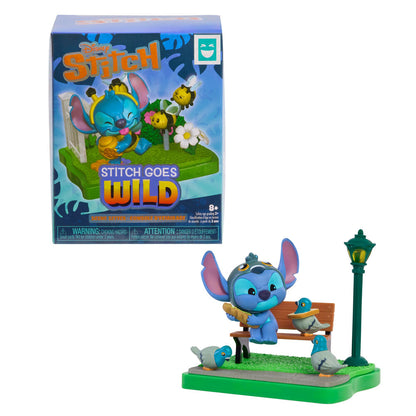 Cápsula sorpresa con figura escenario Disney Stitch Goes Wild - 3