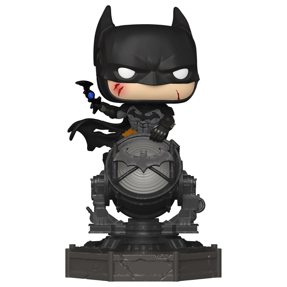 Figura Funko POP! Premium de Batman Arkham Knight sobre una base con la señal del murciélago - 2