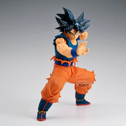 Figura de Son Goku Grandista de Dragon Ball Super en pose de combate - 3