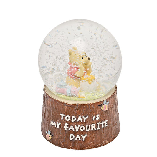 Bola de nieve de Winnie the Pooh con copos brillantes y base de tronco - 2