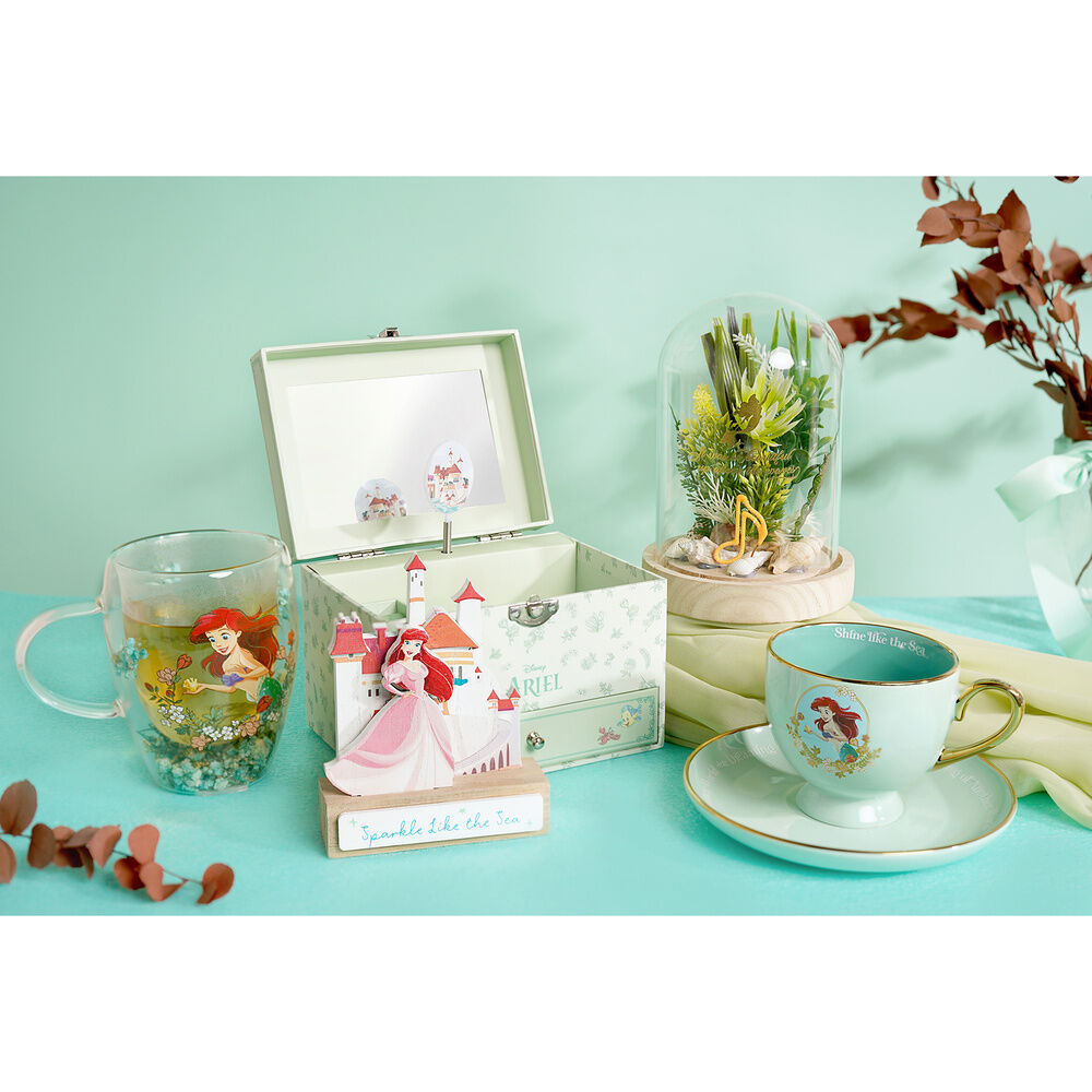Taza de cristal de Ariel con flores secas y decoración floral - 6